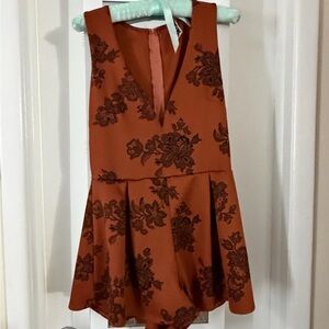Windsor Rust Floral Romper – Deep V Neck – Size Large